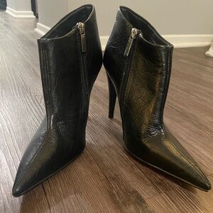 Stiletto high heel Topshop black booties. Size 7.5. Worn once.